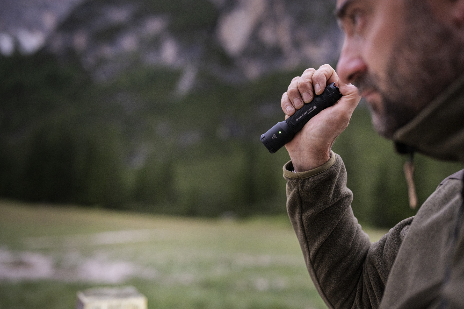 Ledlenser TAC6R - Image 9